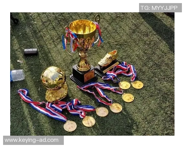 奇芬与埃斯波的较量：一场足球战术与激情的巅峰对决